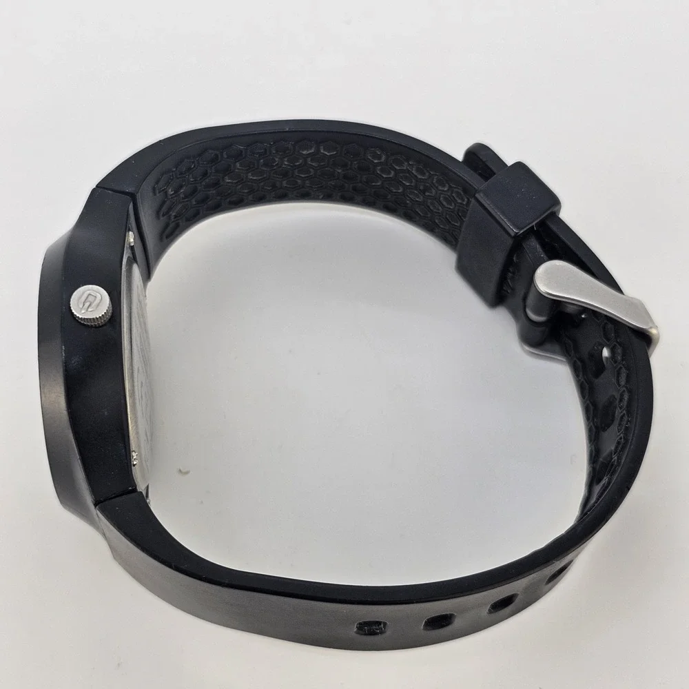 Geonaute Men's Watch 38MM Black Dial Black Plastic Bands New Battery